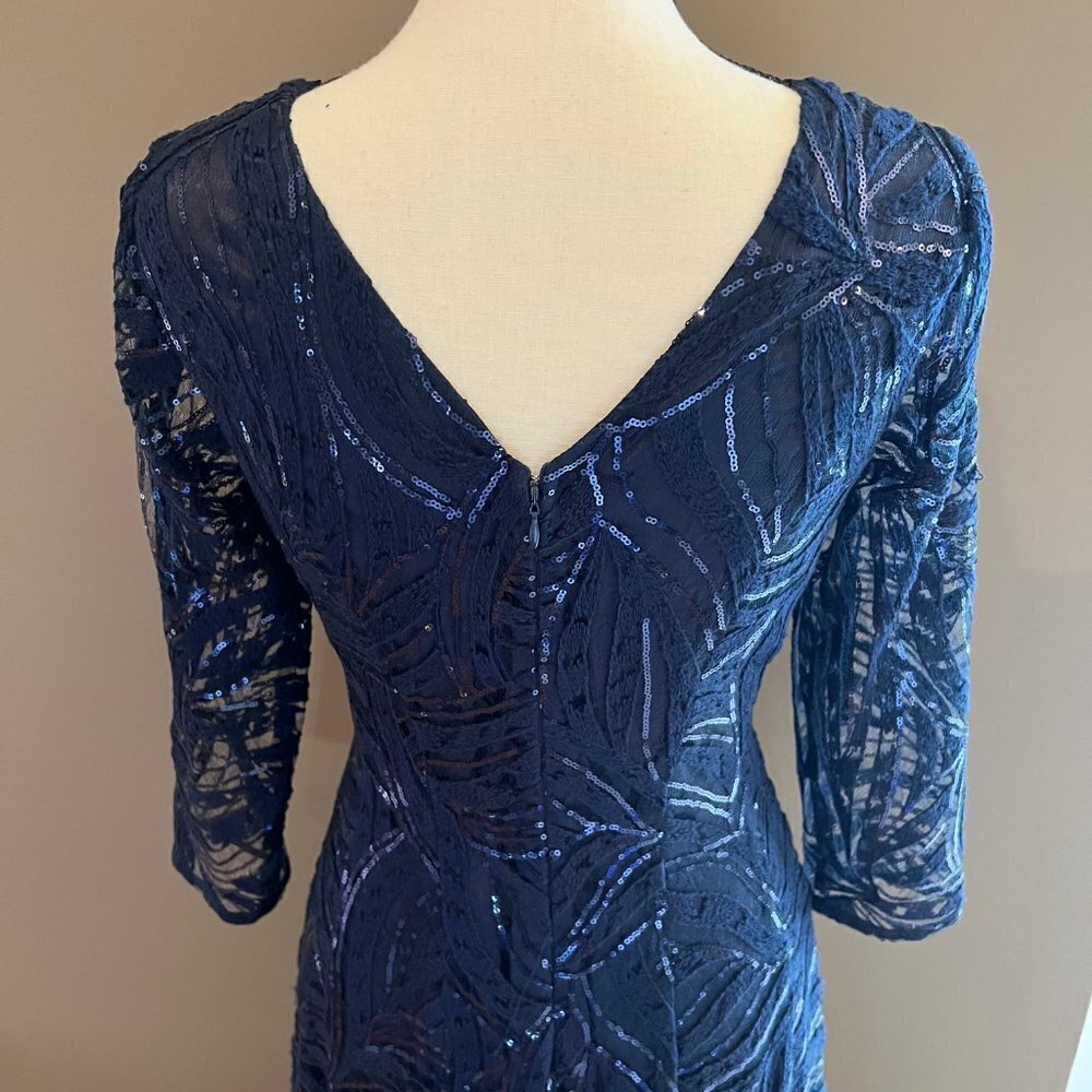 Tahari Navy Sequin Formal Mother of the Bride with silk shawl, Black Tie Size 2 - Picture 5 of 15
